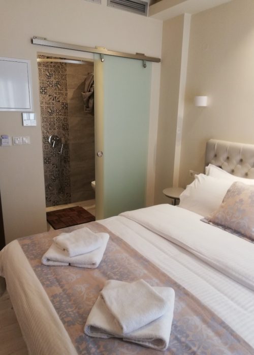 IMG-8ed1664009035b43ad5634ffd74ac800-V